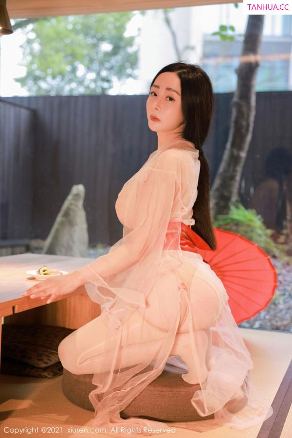 允薾  [XiuRen]高清写真图 2021.09.27 No.4002 允薾第38张图片